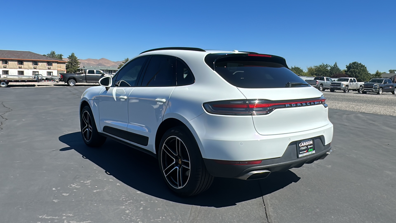 2020 Porsche Macan  5