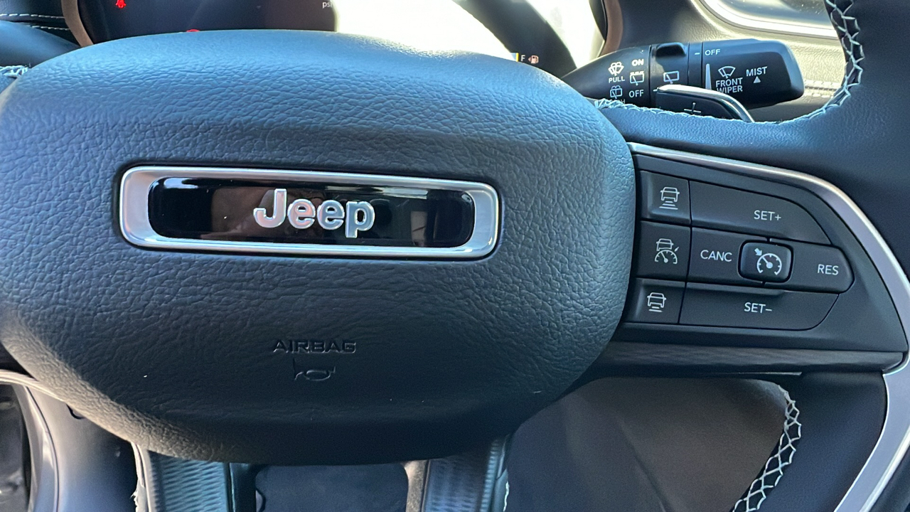 2024 Jeep Grand Cherokee ALTITUDE X 4X4 32