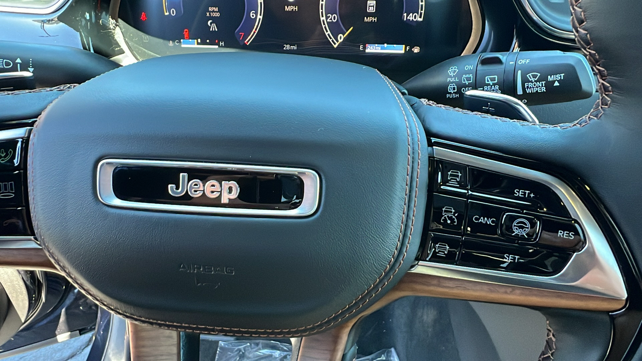 2024 Jeep Grand Cherokee SUMMIT RESERVE 4X4 34