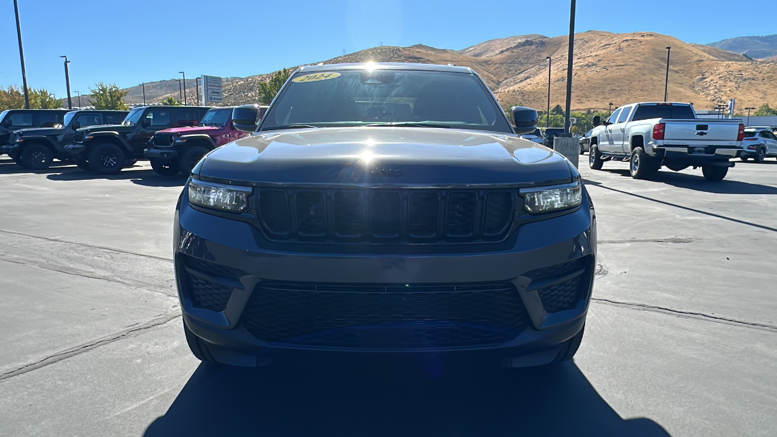 2024 Jeep Grand Cherokee ALTITUDE X 4X4 8