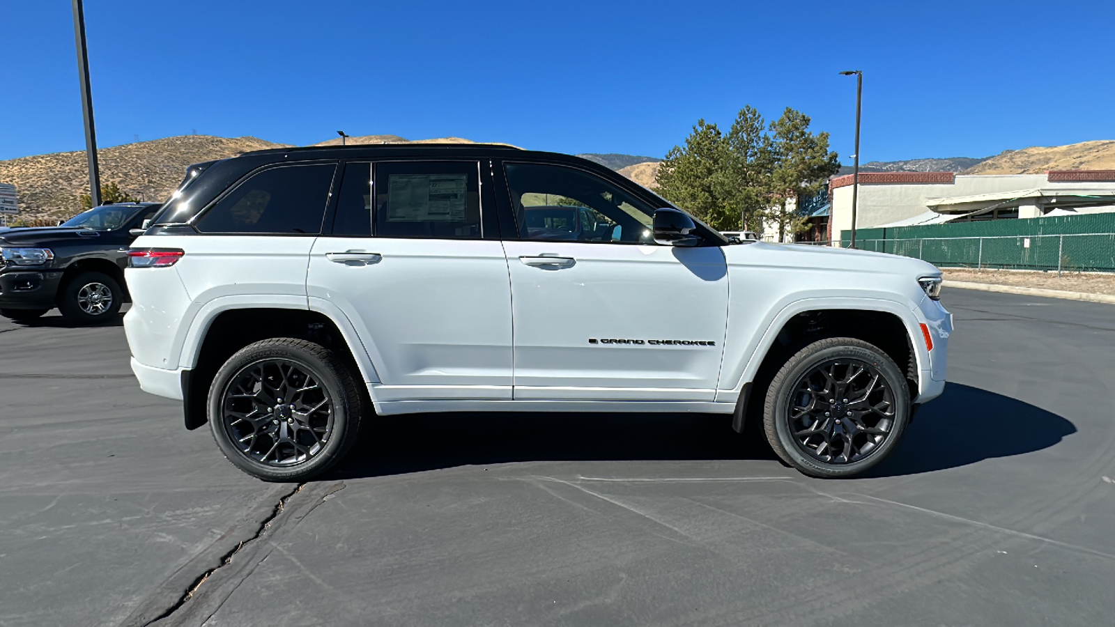 2024 Jeep Grand Cherokee SUMMIT RESERVE 4X4 2