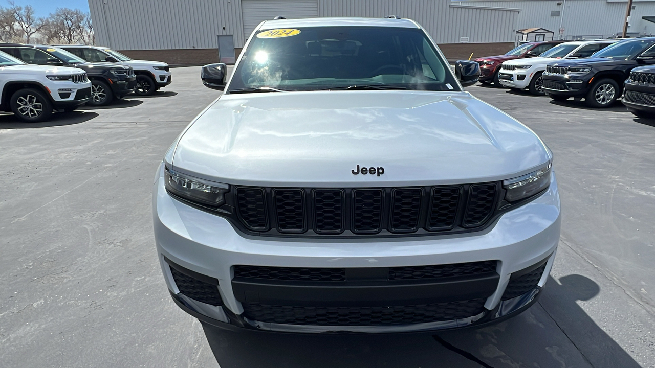 2024 Jeep Grand Cherokee L ALTITUDE X 4X4 8