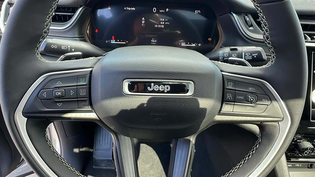 2024 Jeep Grand Cherokee L ALTITUDE X 4X4 33