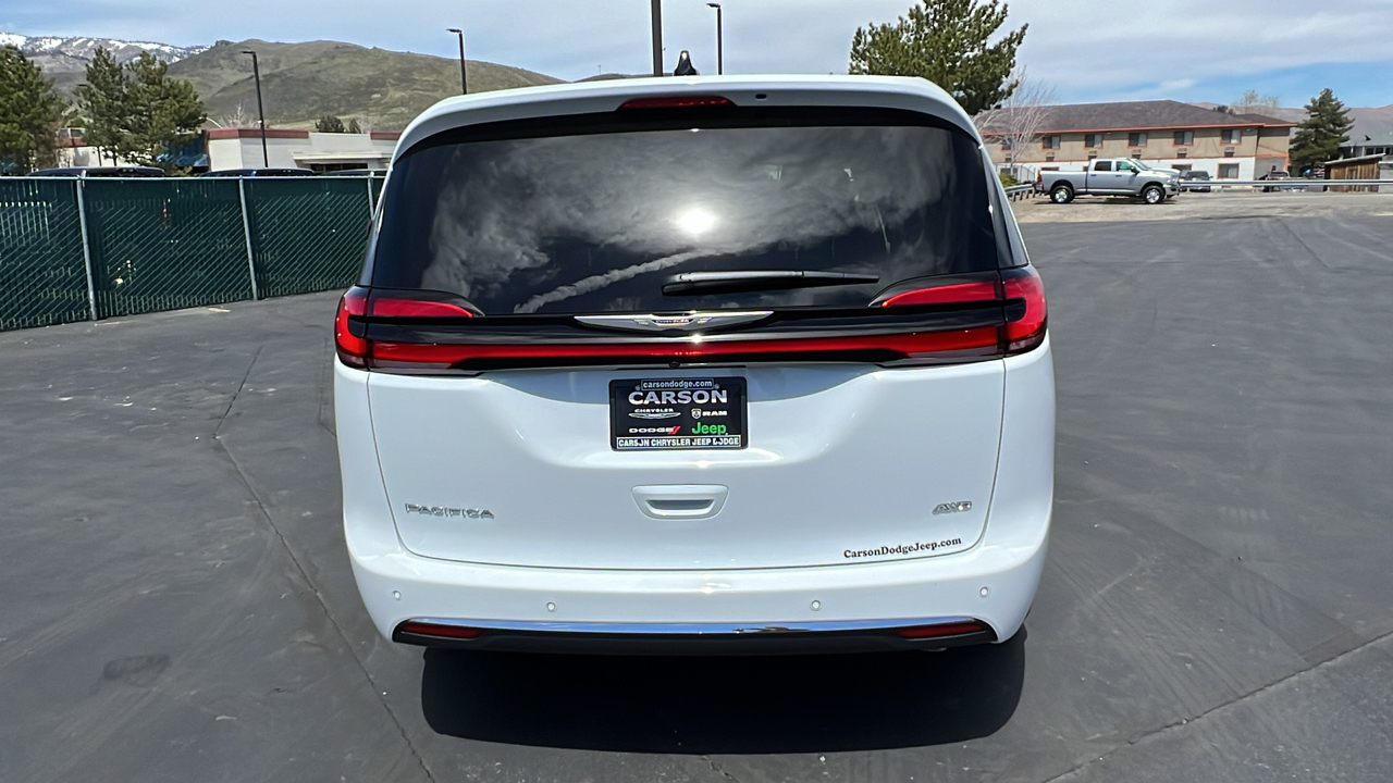 2024 Chrysler Pacifica TOURING L AWD 4