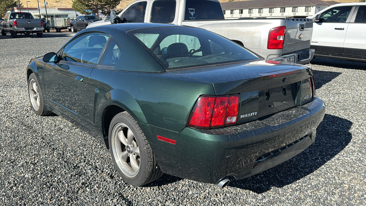 2001 Ford Mustang GT 4