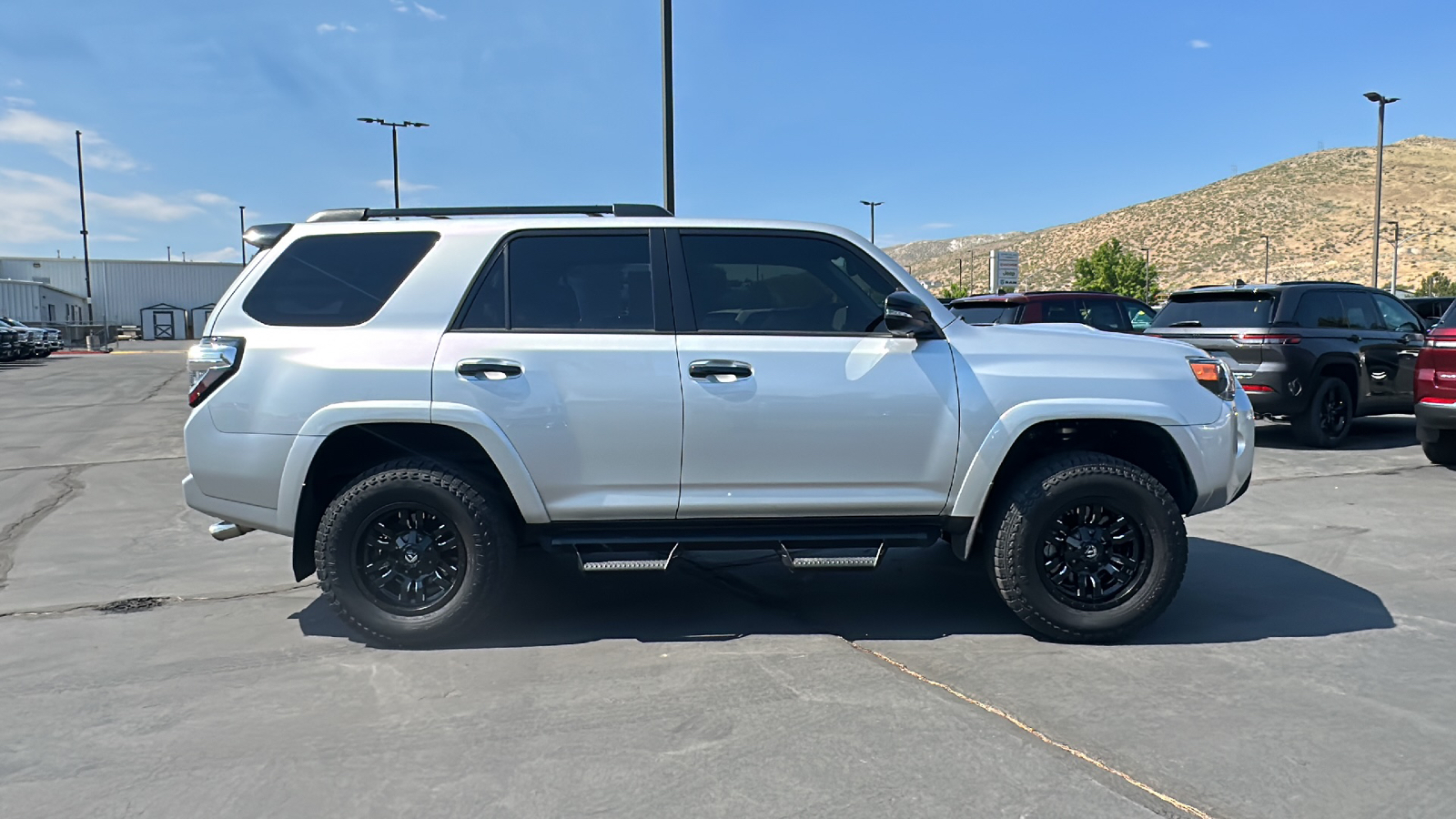 2020 Toyota 4Runner TRD Off Road Premium 2