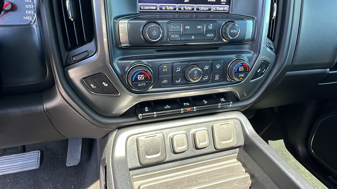 2018 Chevrolet Silverado 1500 LTZ w/2LZ 27