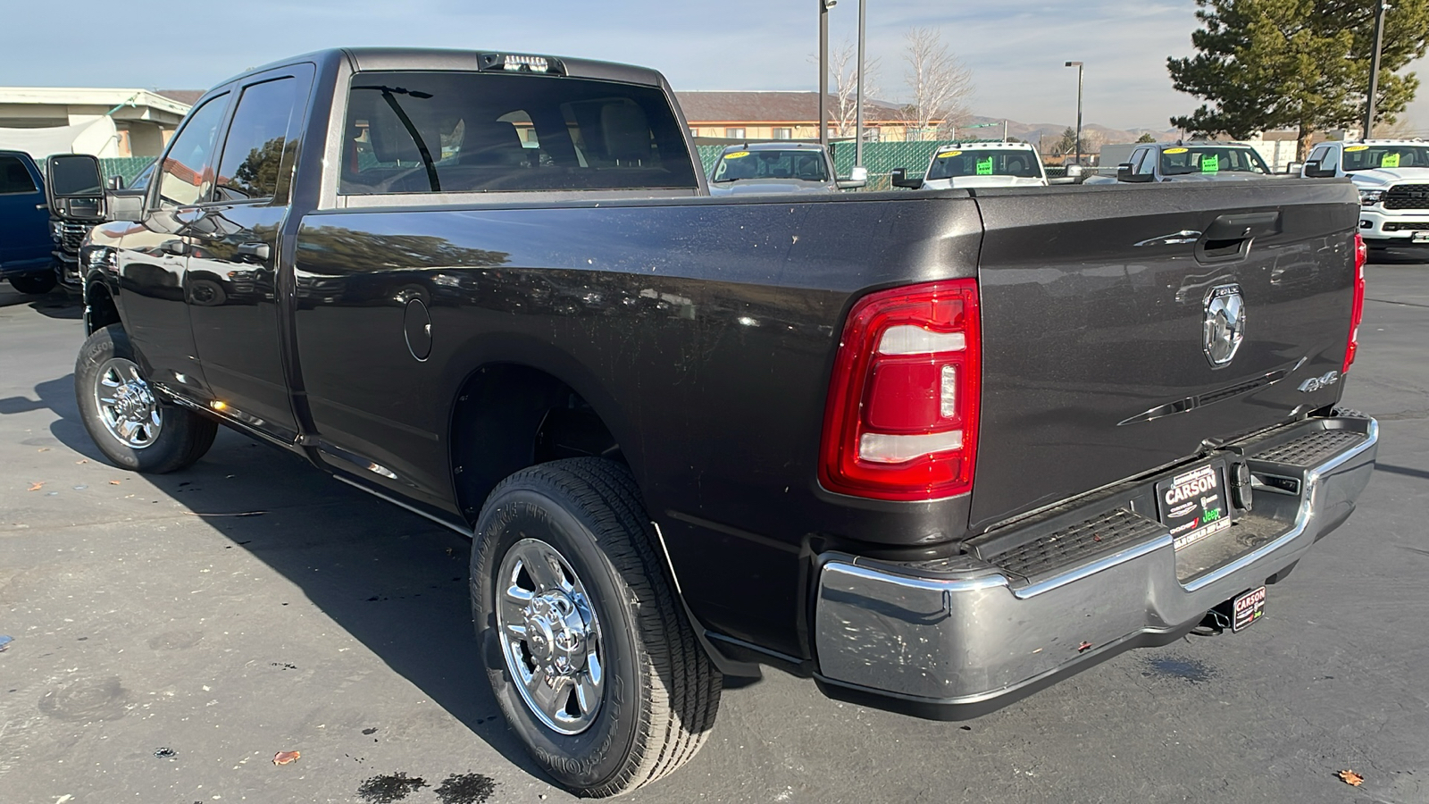 2024 Ram 2500 TRADESMAN CREW CAB 4X4 8 BOX 5