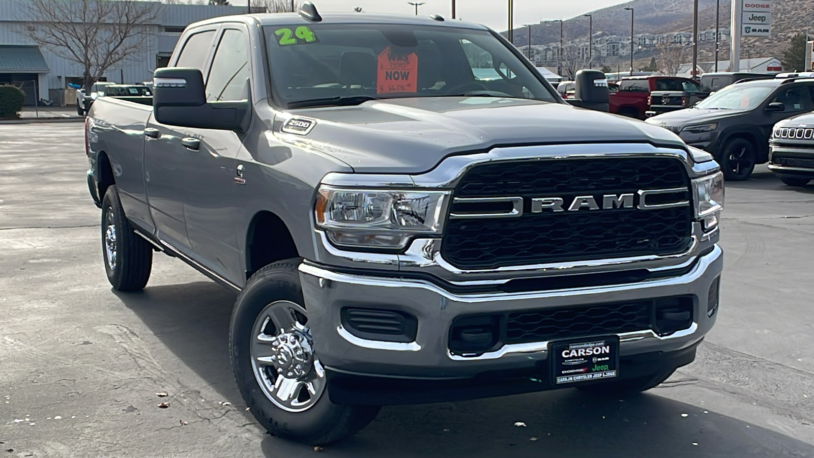 2024 Ram 2500 TRADESMAN CREW CAB 4X4 8 BOX 1