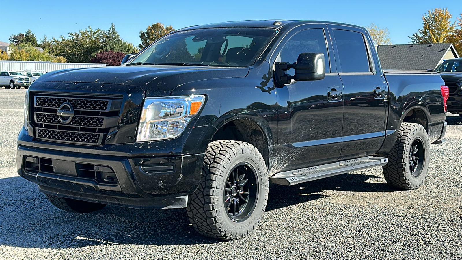 2021 Nissan Titan SV 1