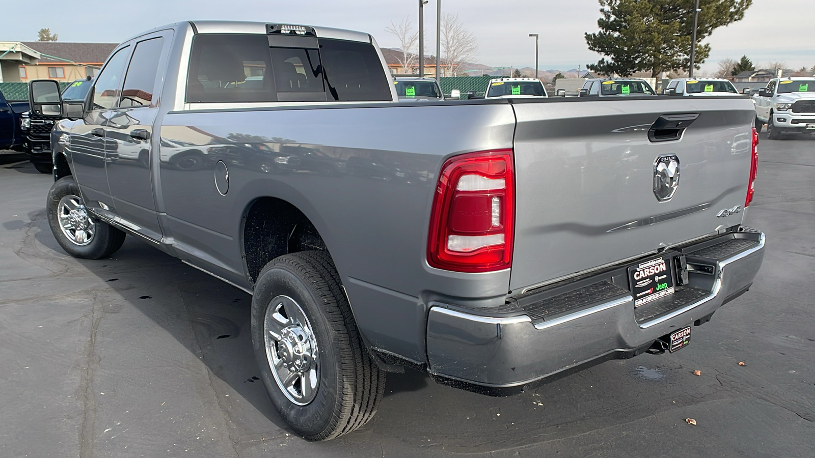 2024 Ram 2500 TRADESMAN CREW CAB 4X4 8 BOX 5