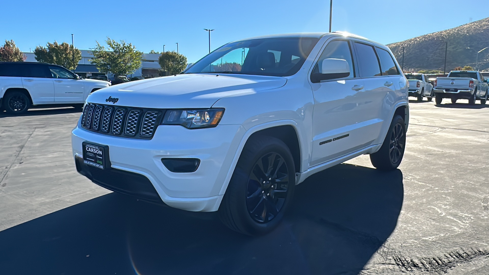 2019 Jeep Grand Cherokee Altitude 7