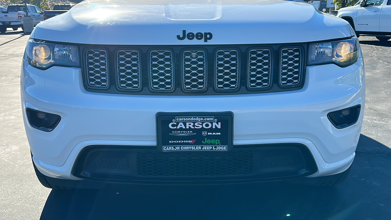 2019 Jeep Grand Cherokee Altitude 9