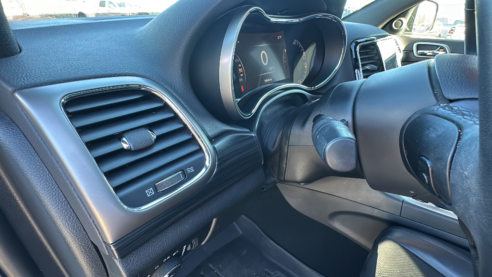 2019 Jeep Grand Cherokee Altitude 42