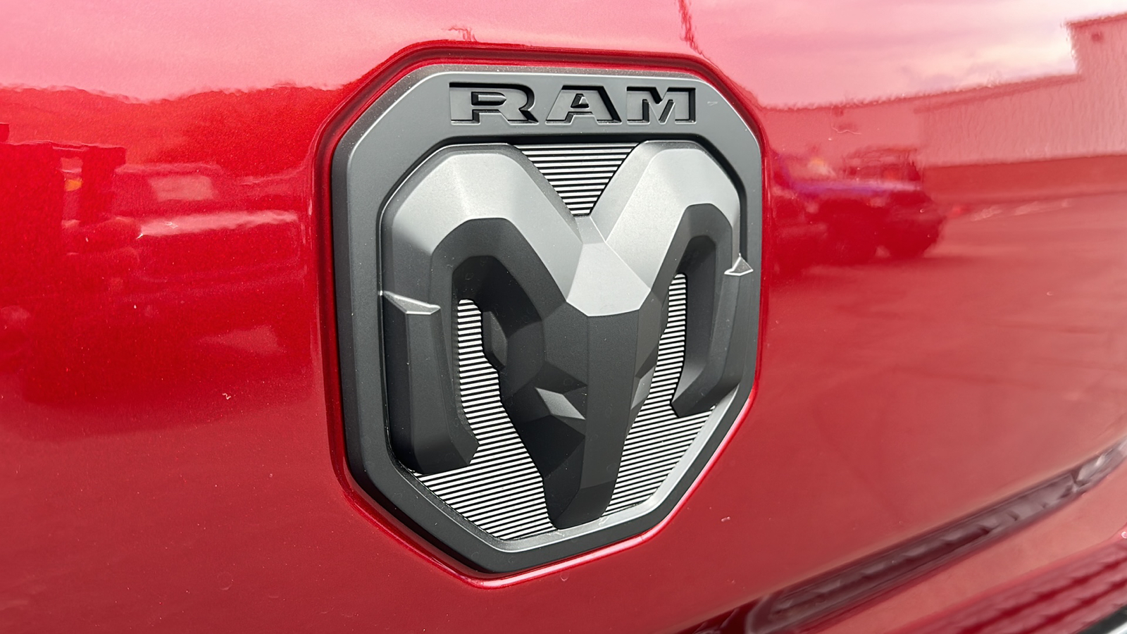 2024 Ram 2500 LARAMIE MEGA CAB 4X4 64 BOX 16