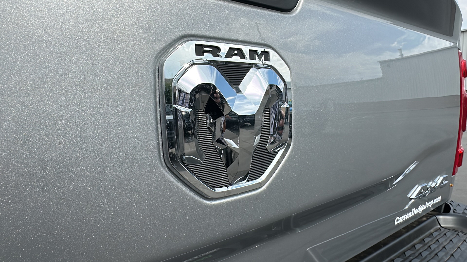 2024 Ram 2500 TRADESMAN CREW CAB 4X4 64 BOX 15