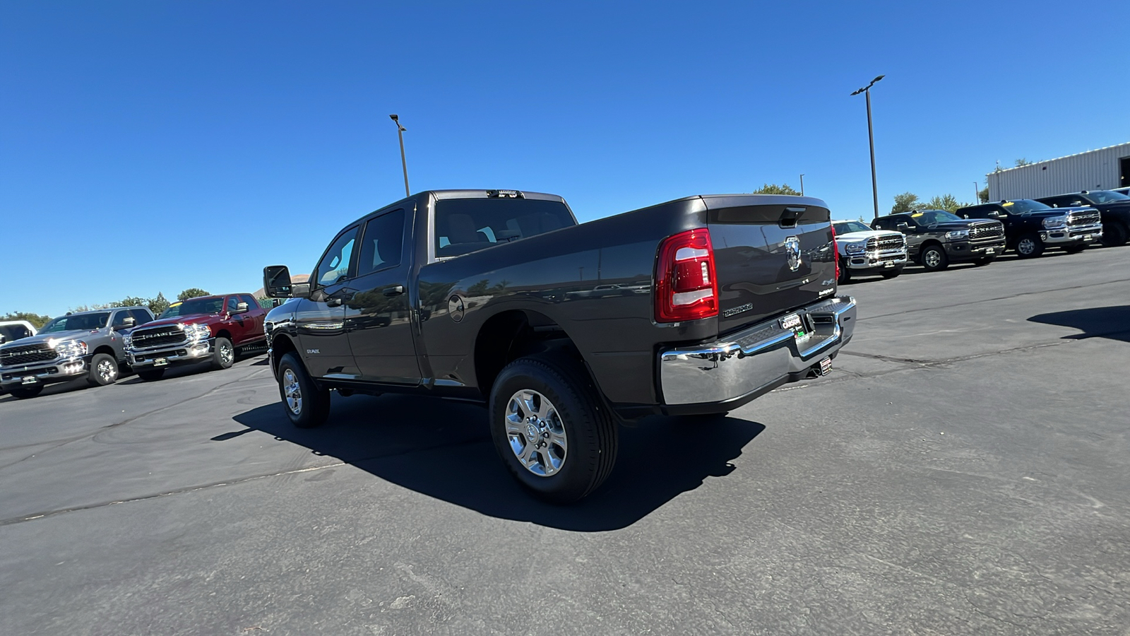 2024 Ram 2500 BIG HORN CREW CAB 4X4 64 BOX 5