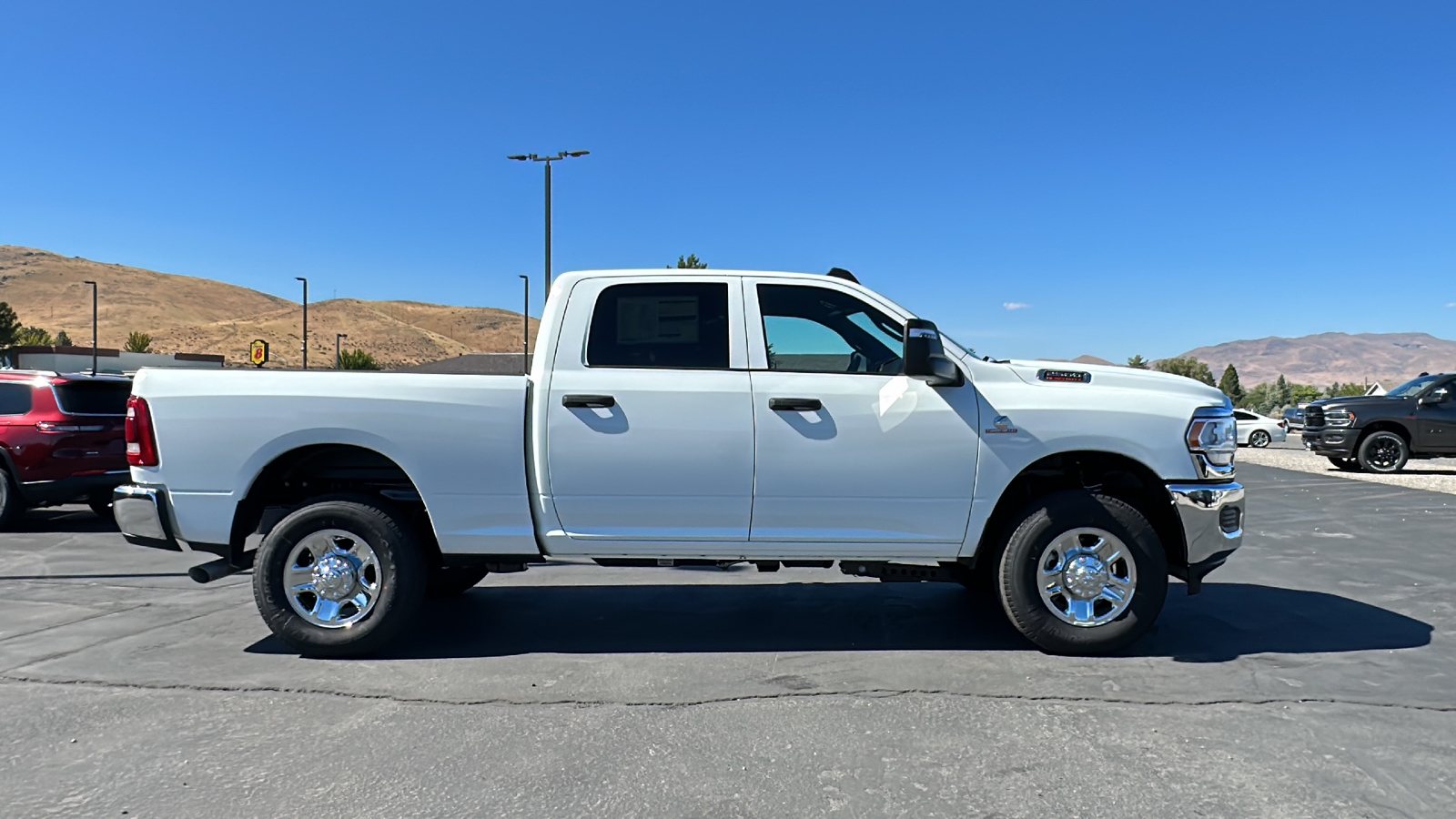 2024 Ram 2500 TRADESMAN CREW CAB 4X4 64 BOX 2