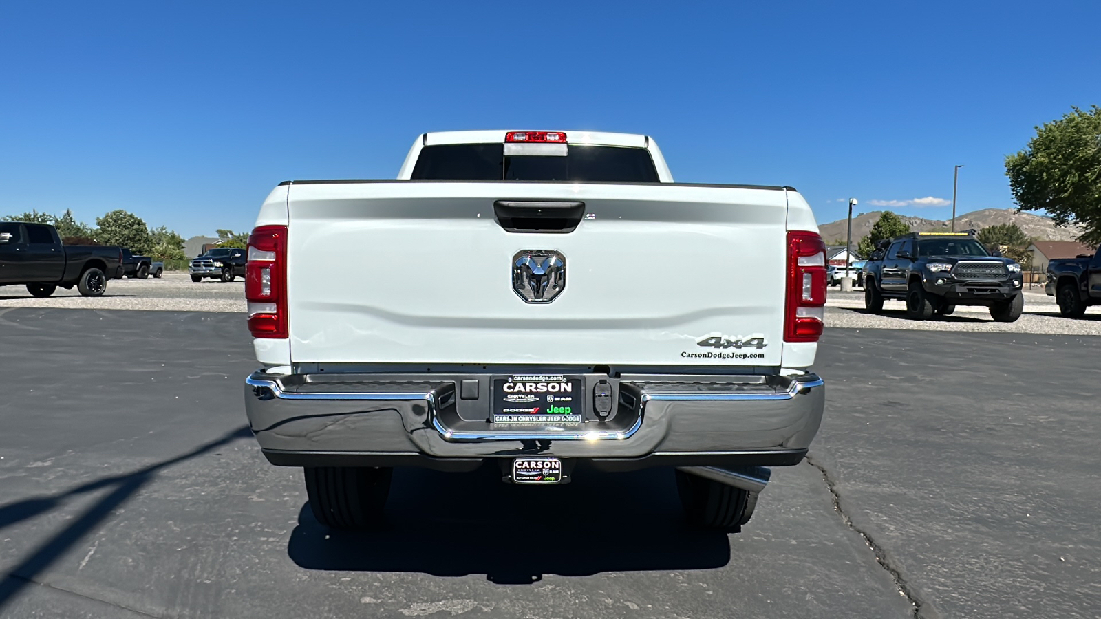 2024 Ram 2500 TRADESMAN CREW CAB 4X4 64 BOX 4