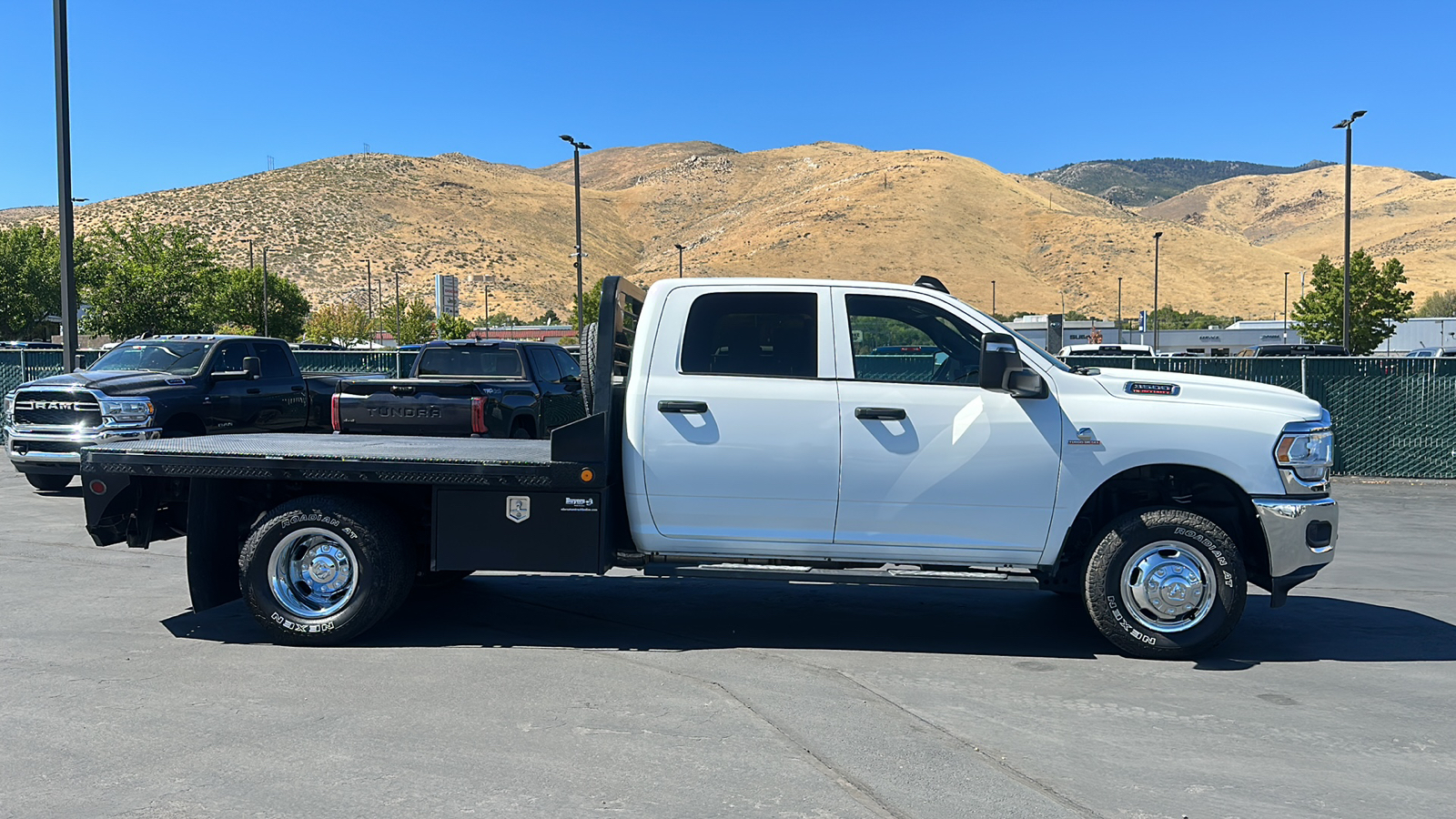 2023 Ram 3500 Chassis Tradesman/SLT/Laramie/Limited 2