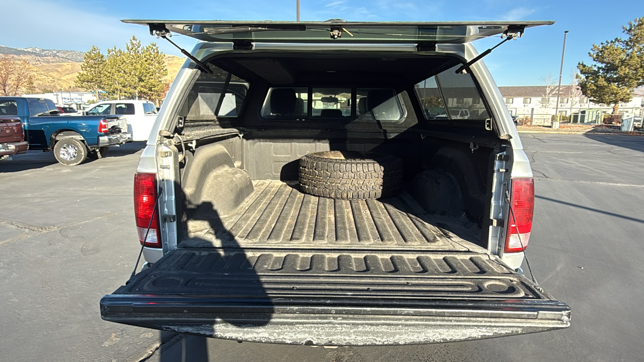 2012 Ram 3500 Laramie Longhorn/Limited Edition 4x4 Crew 6.4ft 12