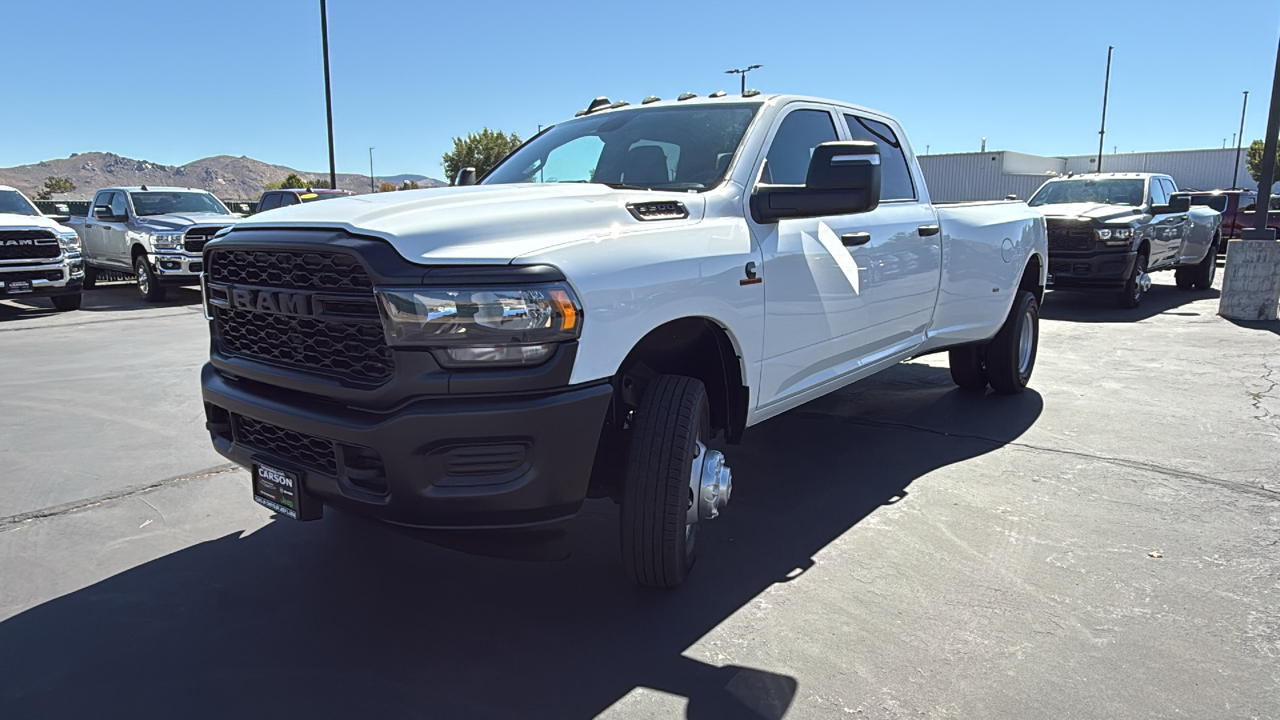 2024 Ram 3500 TRADESMAN CREW CAB 4X4 8 BOX 7