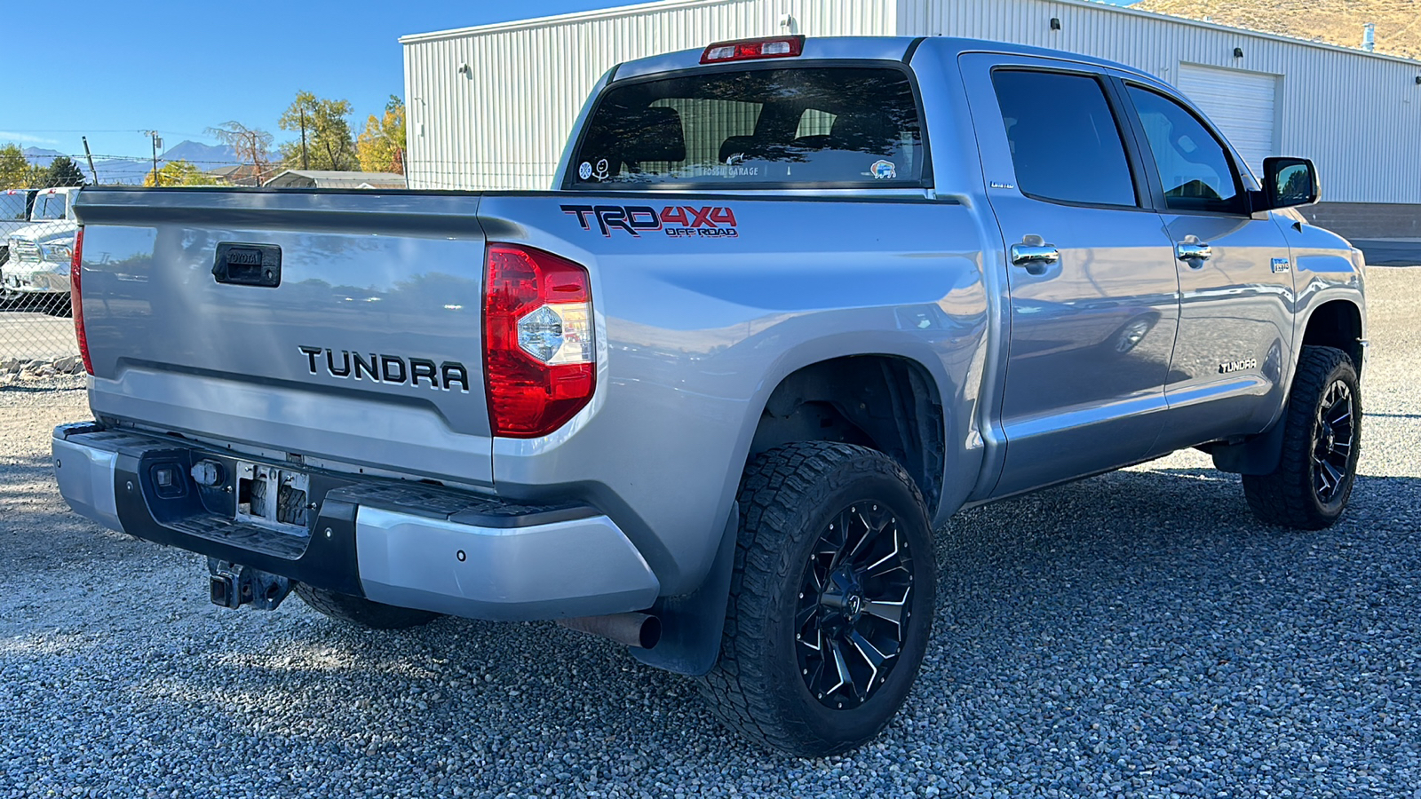 2017 Toyota Tundra Limited 5.7L V8 w/FFV 6