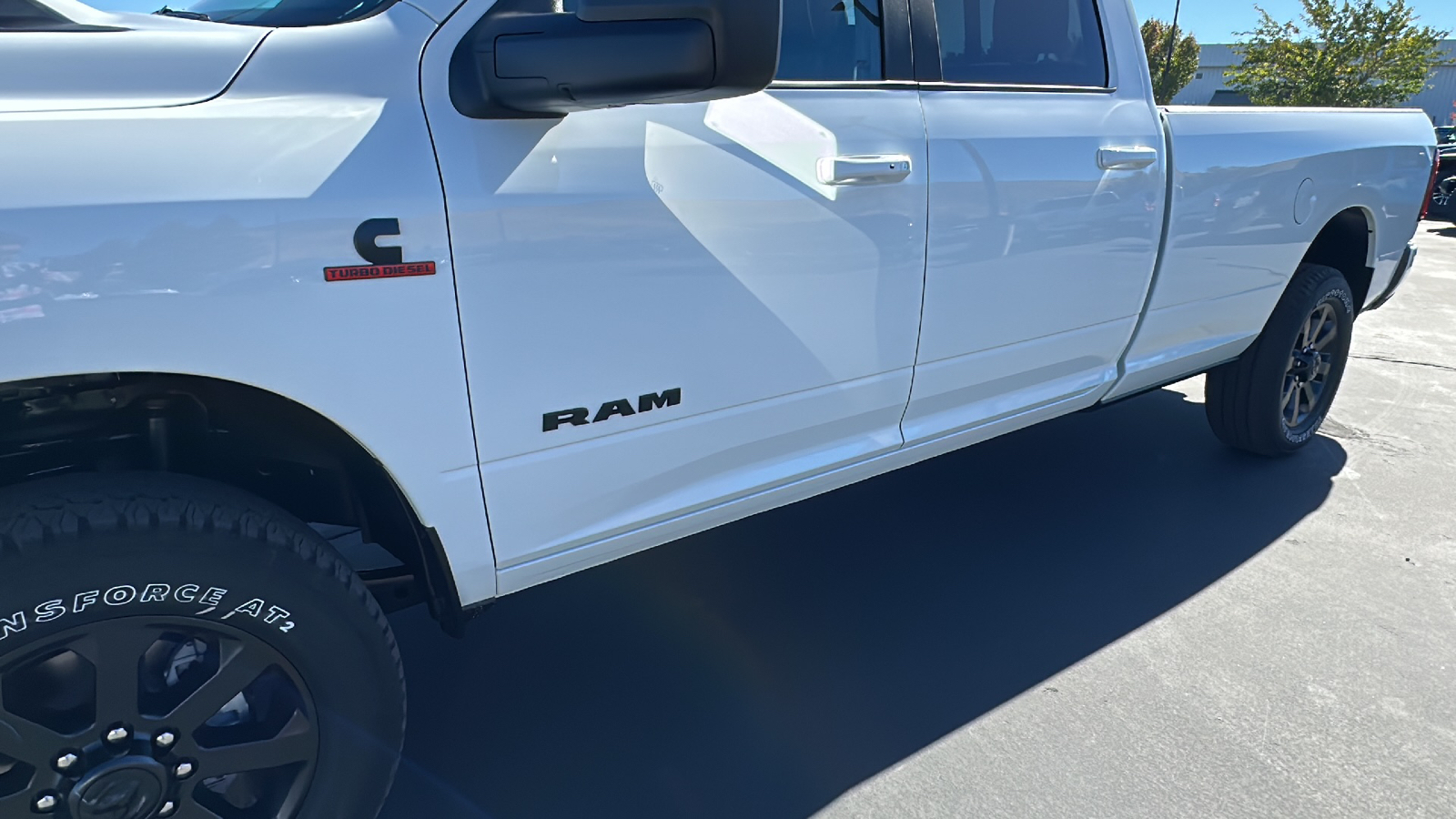 2024 Ram 3500 LARAMIE CREW CAB 4X4 8 BOX 14