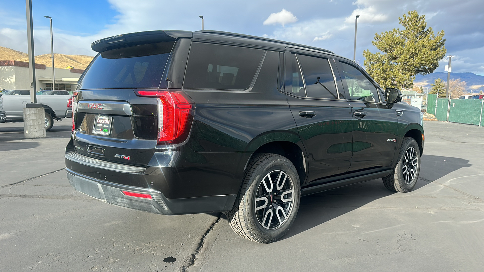 2021 GMC Yukon AT4 3