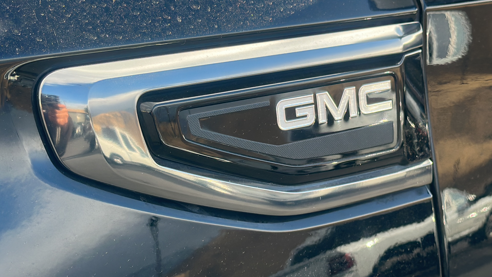 2021 GMC Yukon AT4 14