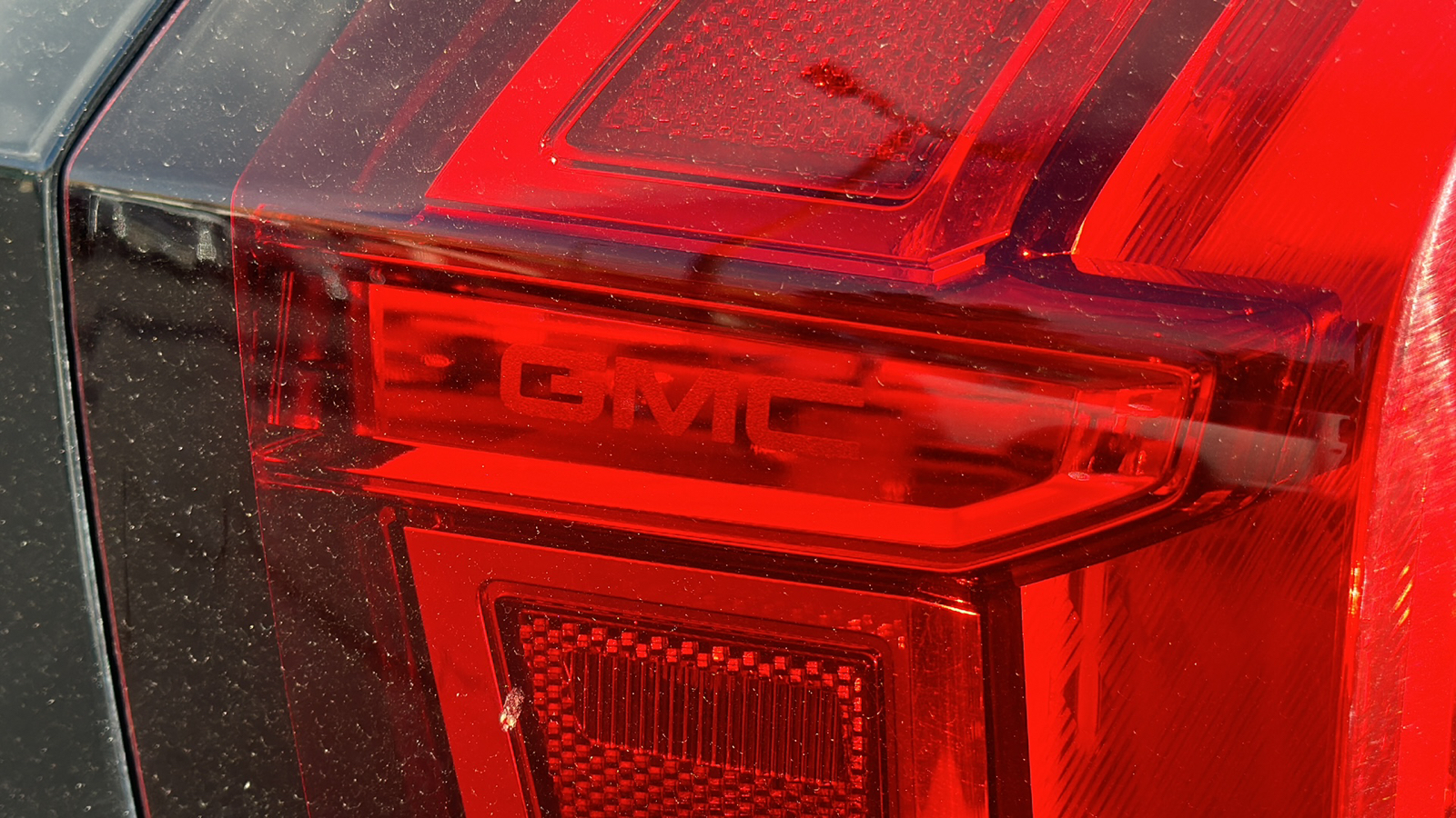 2021 GMC Yukon AT4 17