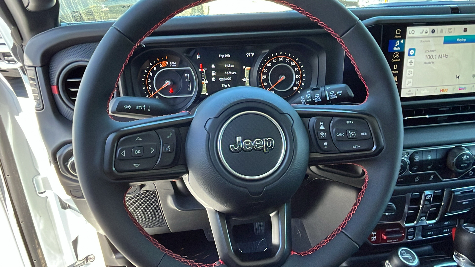 2024 Jeep Wrangler 4-DOOR RUBICON 26