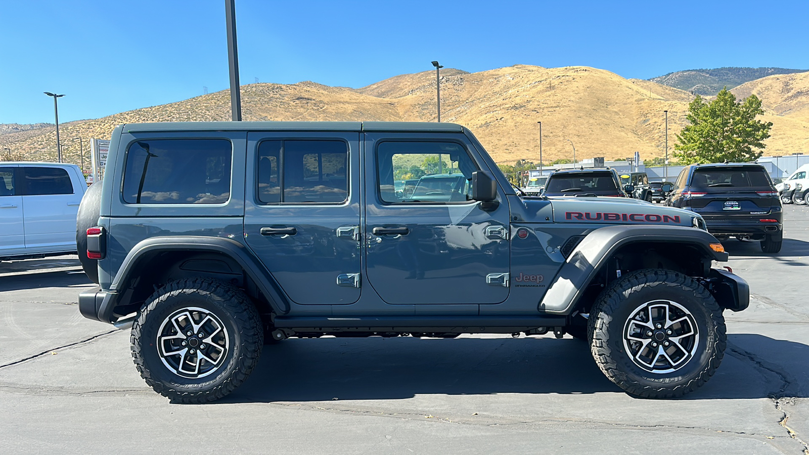 2024 Jeep Wrangler 4-DOOR RUBICON 2