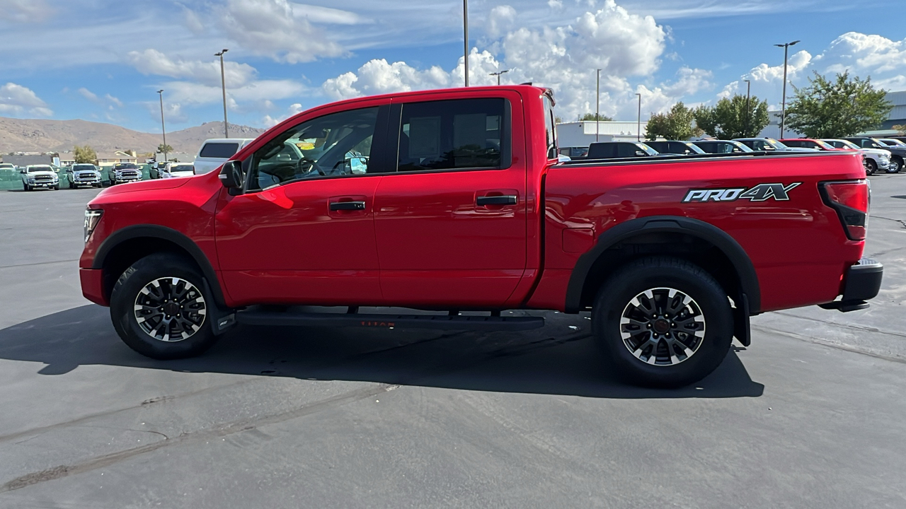 2023 Nissan Titan PRO-4X 6