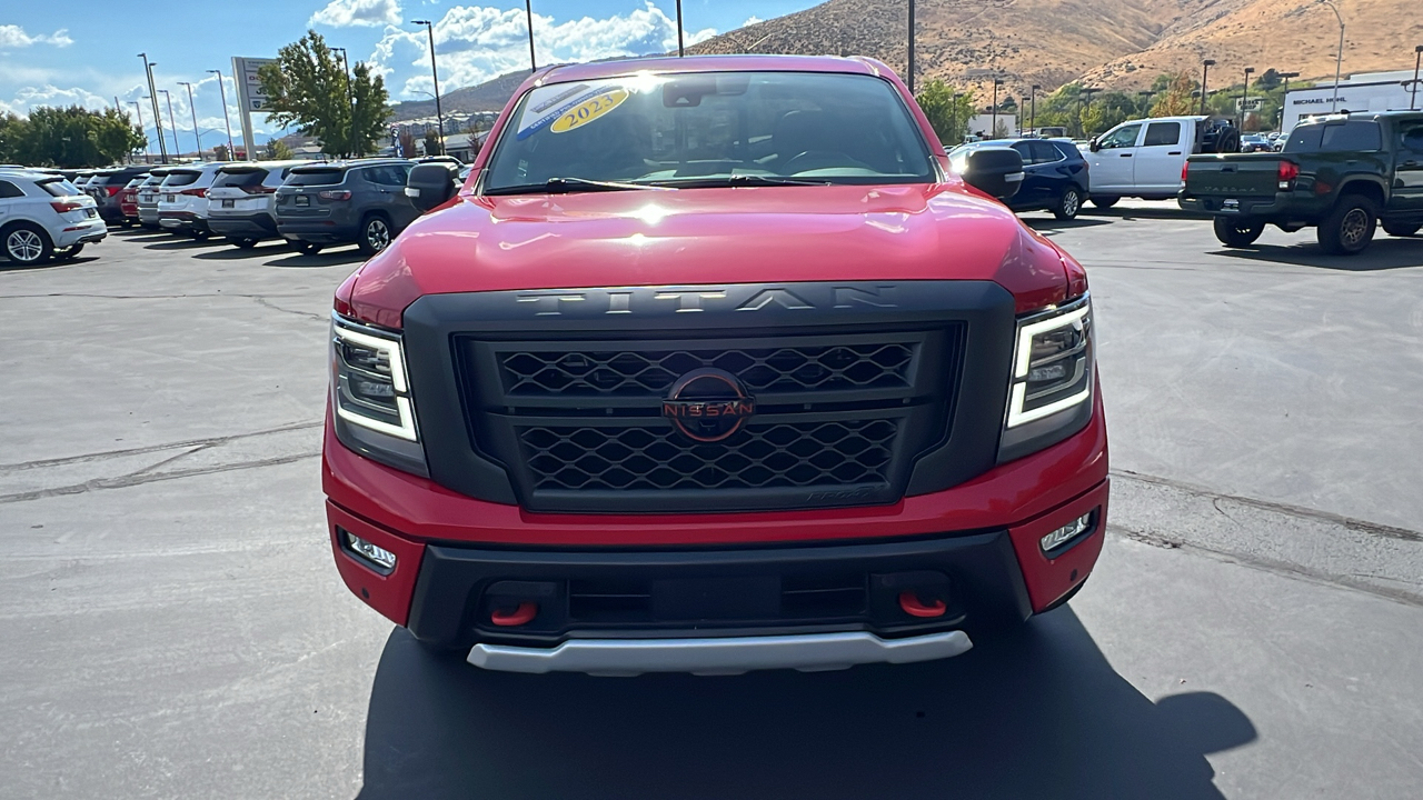 2023 Nissan Titan PRO-4X 8