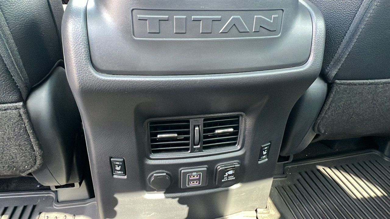 2023 Nissan Titan PRO-4X 18