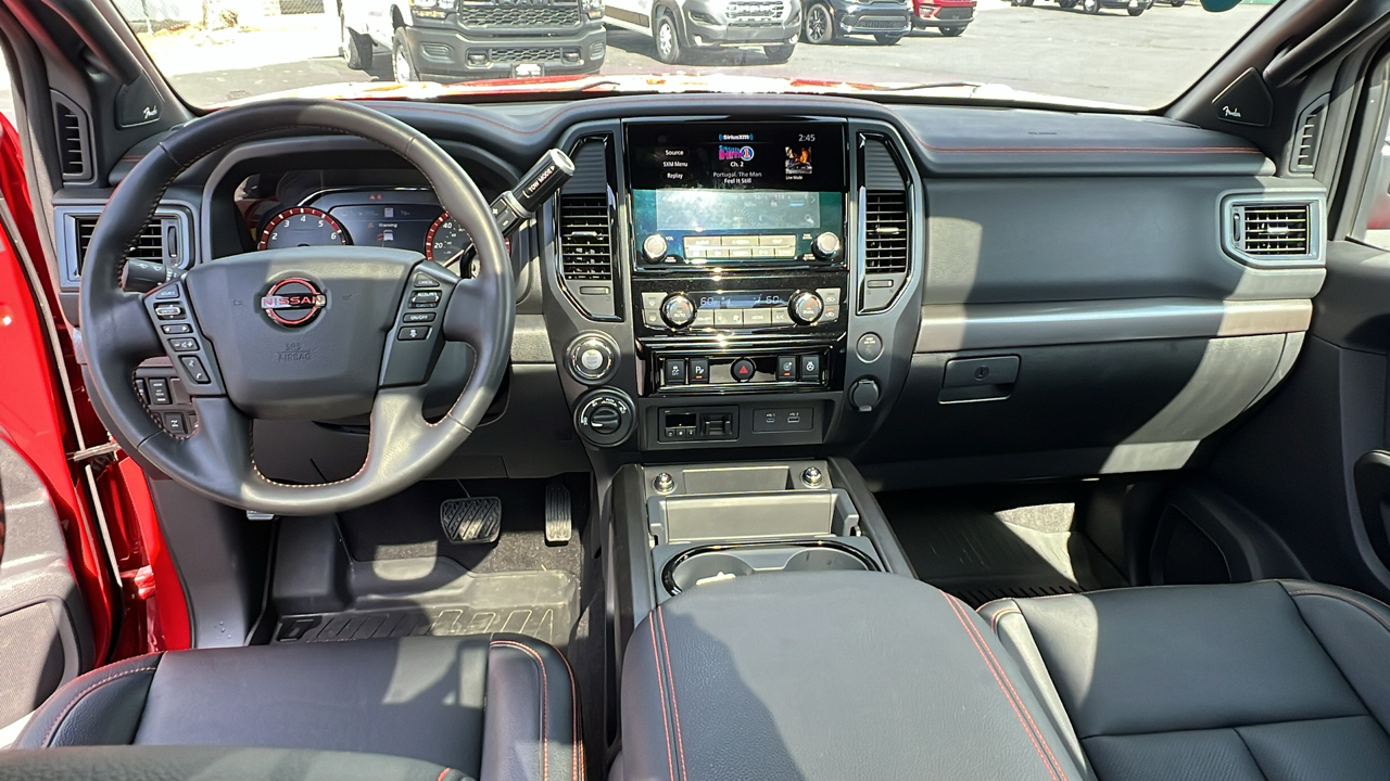 2023 Nissan Titan PRO-4X 19