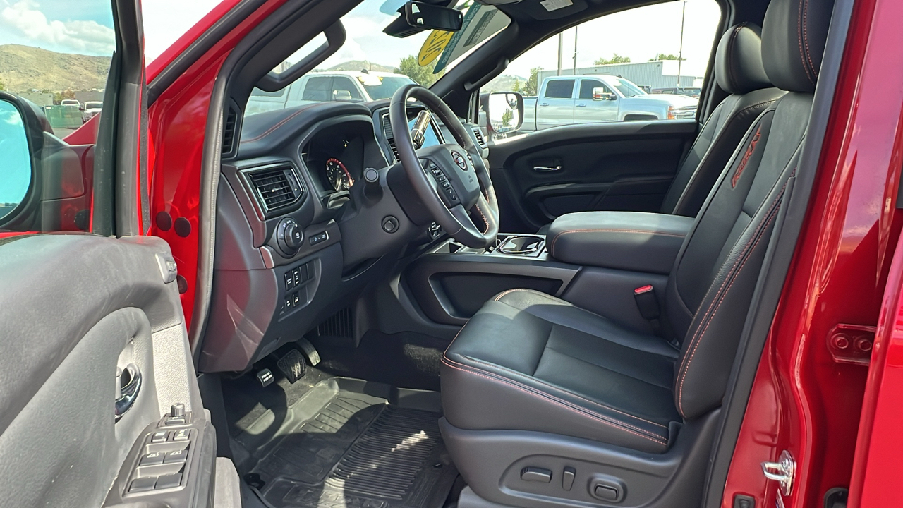 2023 Nissan Titan PRO-4X 36