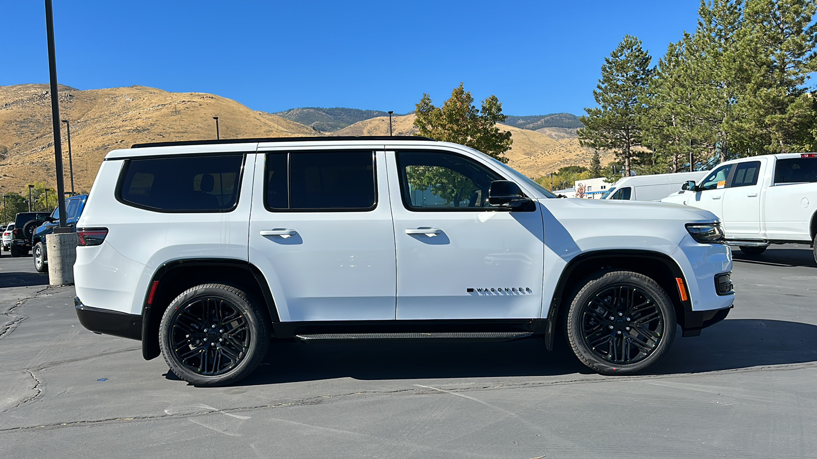 2024 Jeep Wagoneer CARBIDE 4X4 2