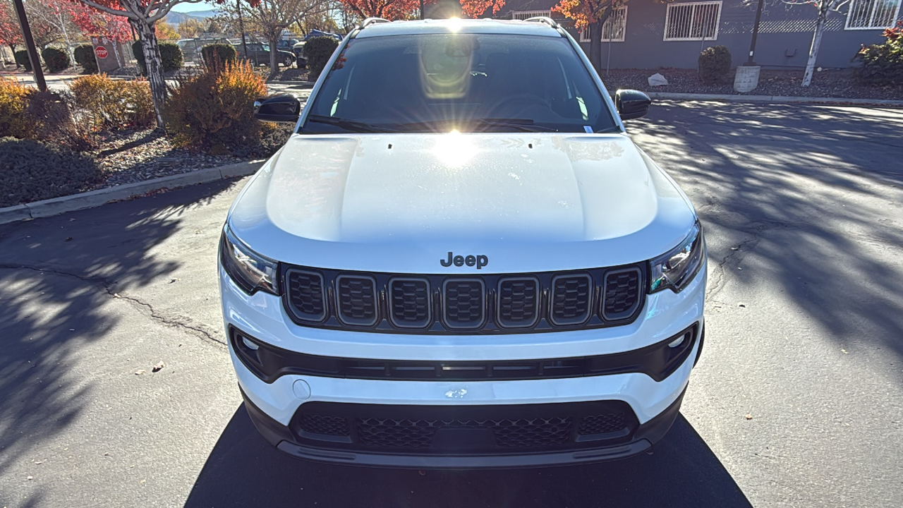 2025 Jeep Compass LATITUDE 4X4 8