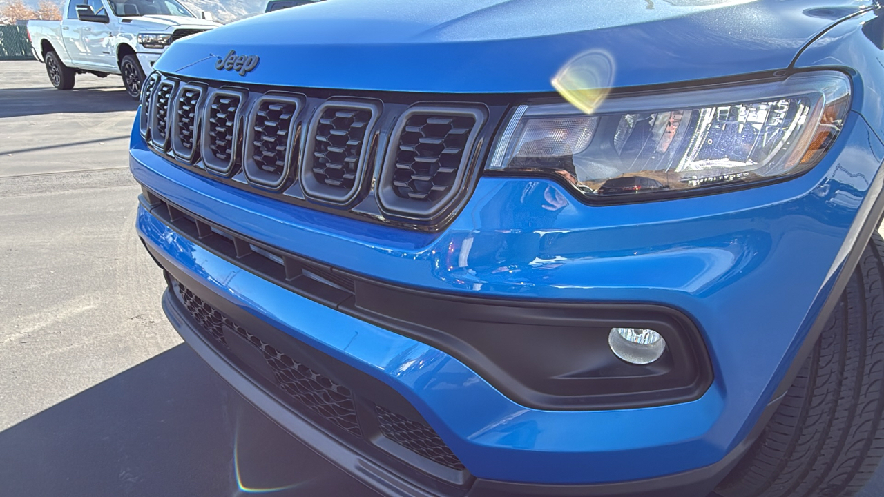 2025 Jeep Compass LATITUDE 4X4 9