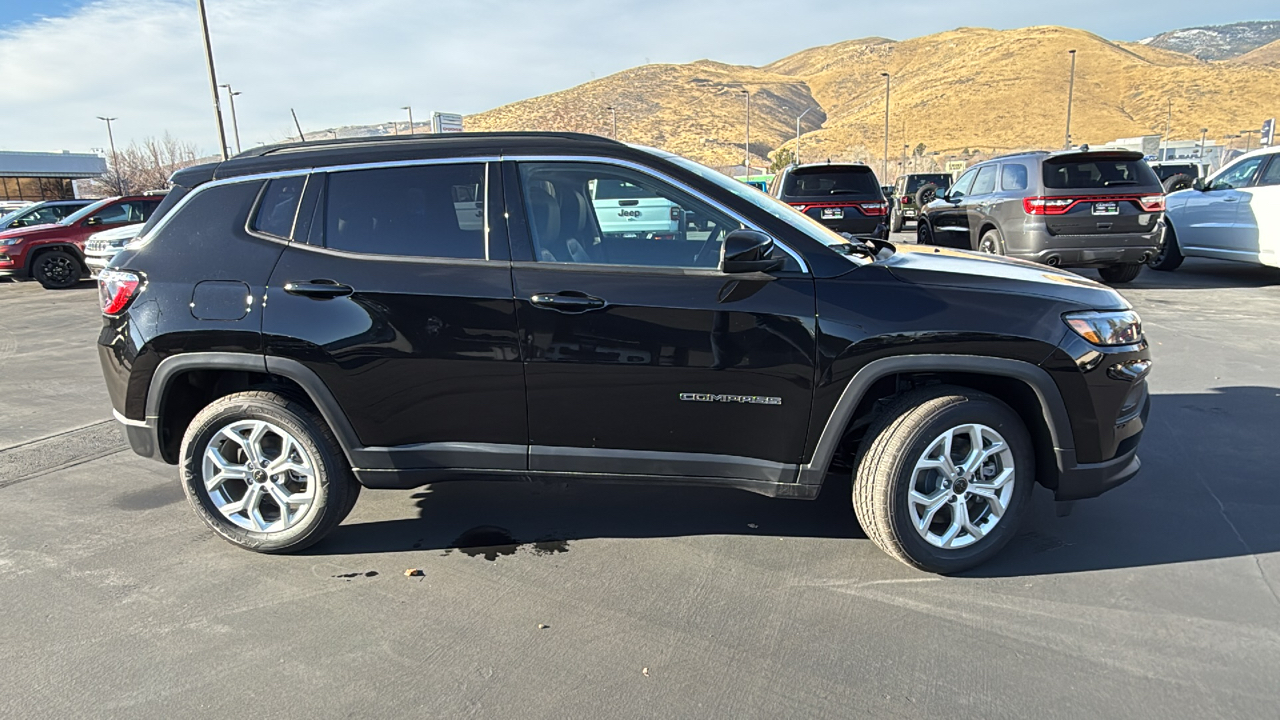 2025 Jeep Compass LATITUDE 4X4 2