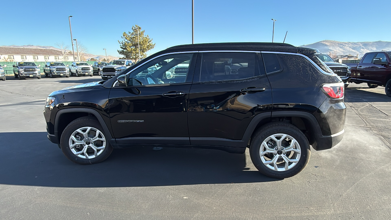 2025 Jeep Compass LATITUDE 4X4 6