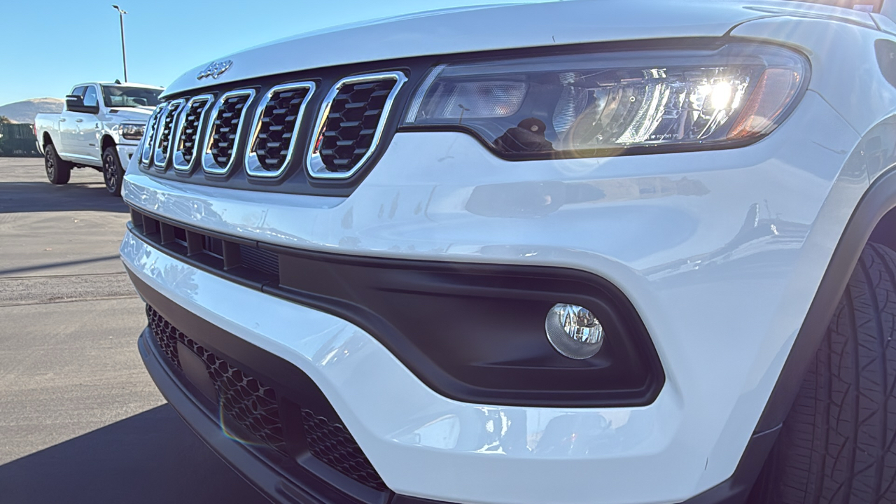 2025 Jeep Compass LATITUDE 4X4 9