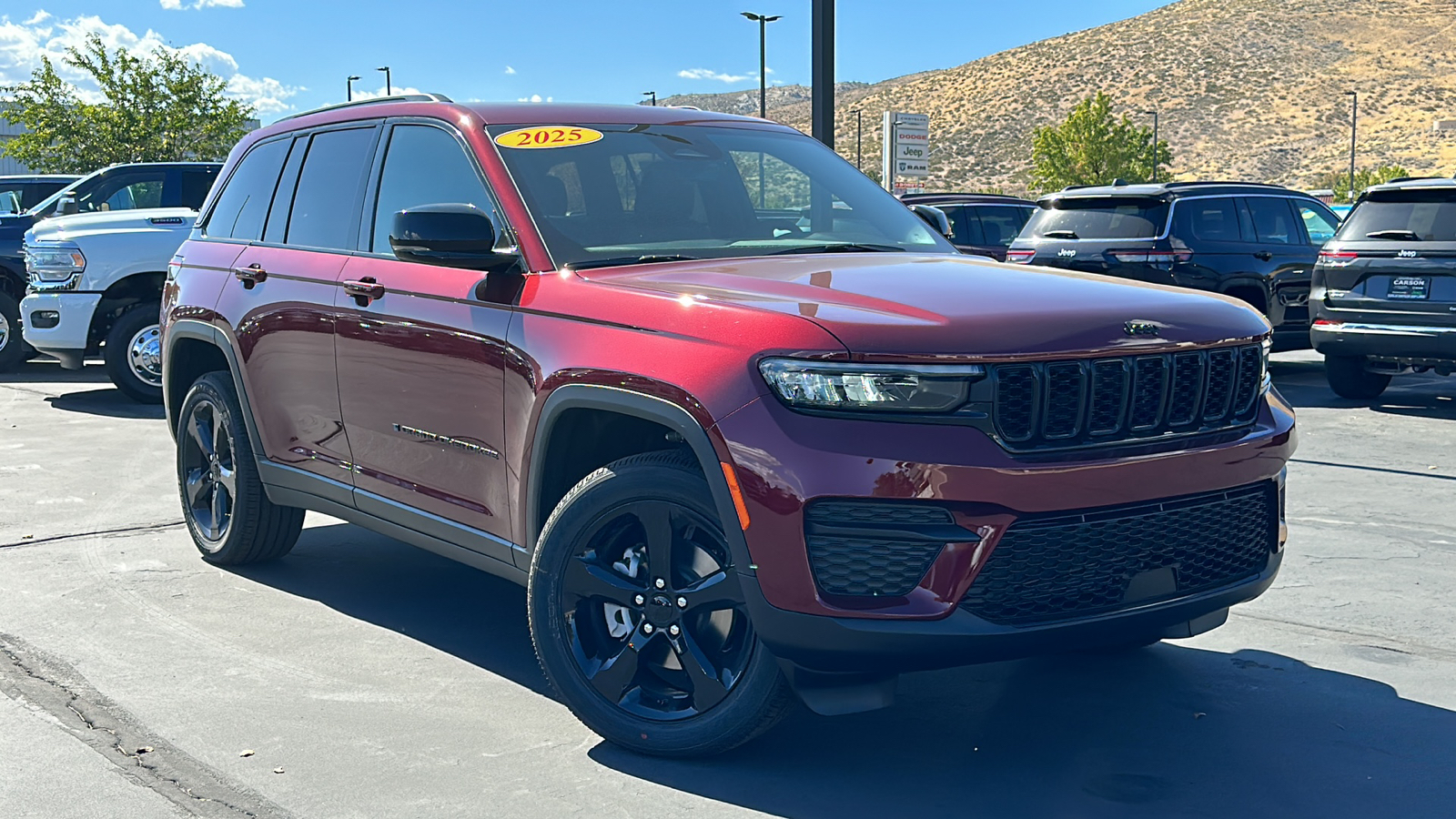 2025 Jeep Grand Cherokee ALTITUDE X 4X4 1