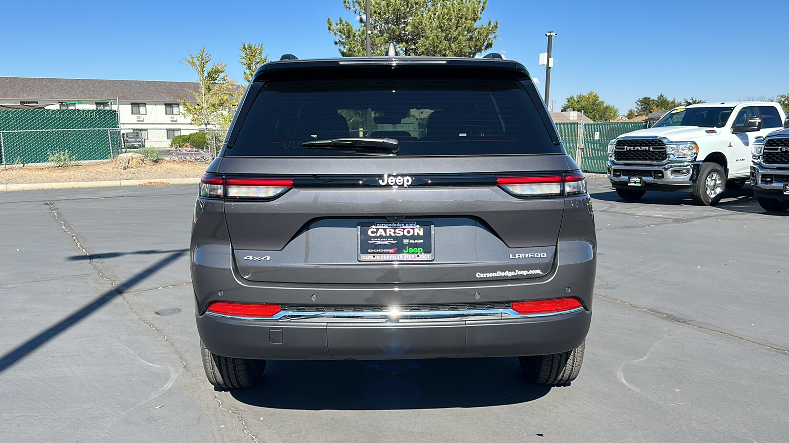 2025 Jeep Grand Cherokee LAREDO 4X4 4