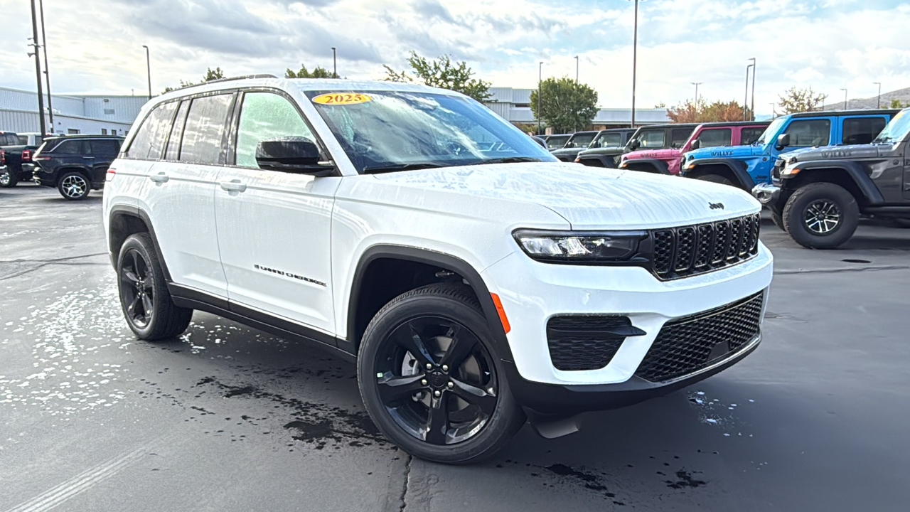 2025 Jeep Grand Cherokee ALTITUDE X 4X4 1