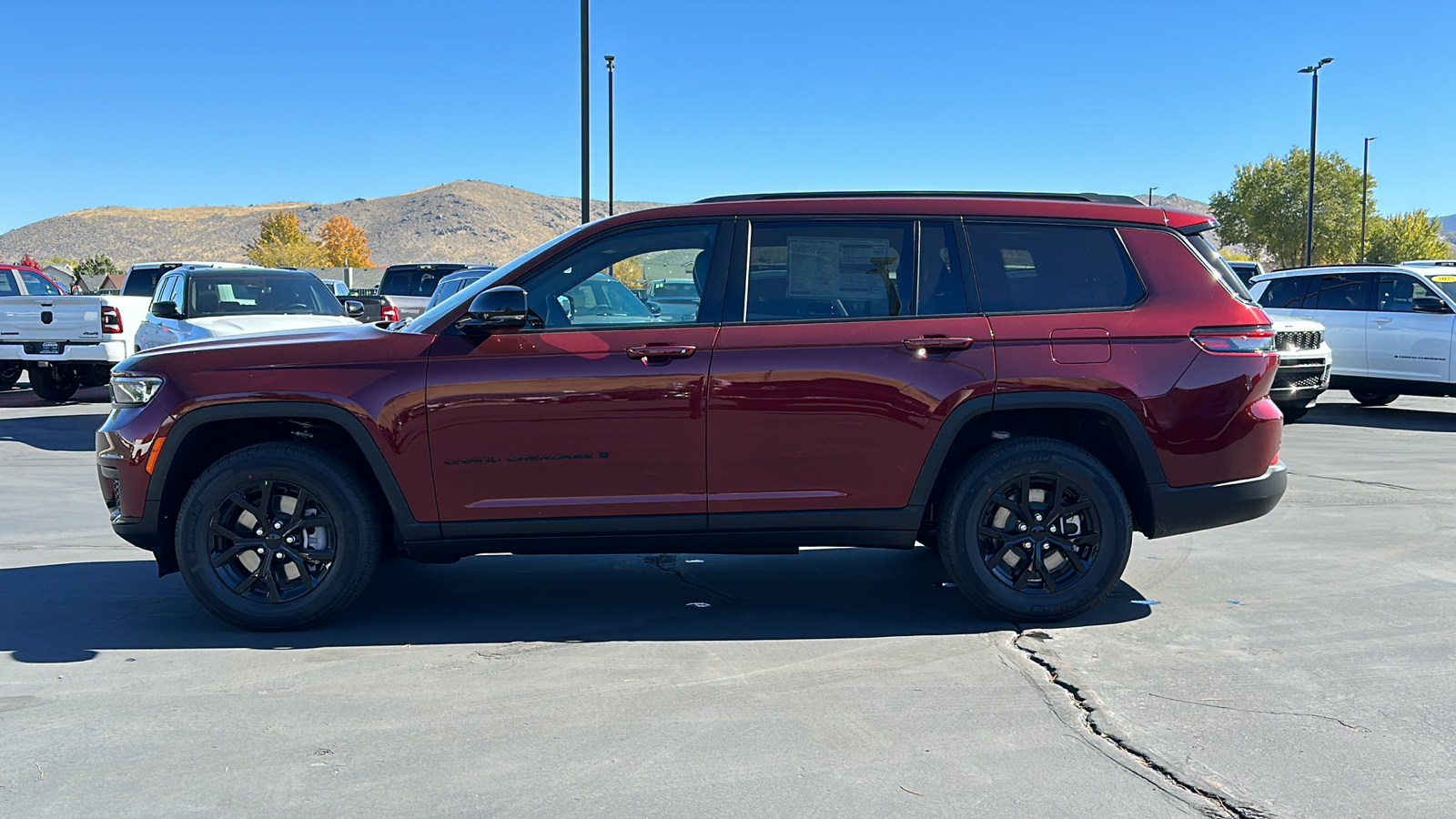 2025 Jeep Grand Cherokee L ALTITUDE X 4X4 6