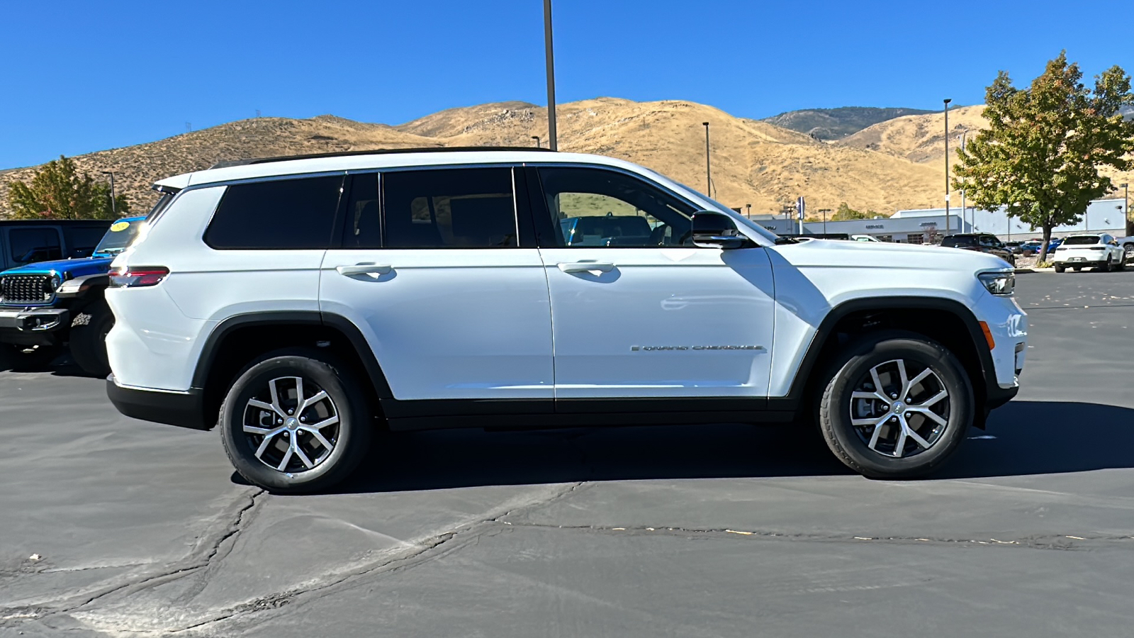 2025 Jeep Grand Cherokee L LIMITED 4X4 2