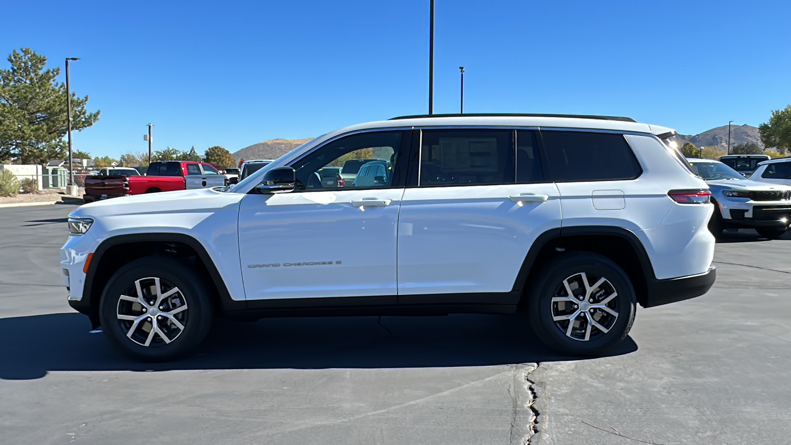 2025 Jeep Grand Cherokee L LIMITED 4X4 6